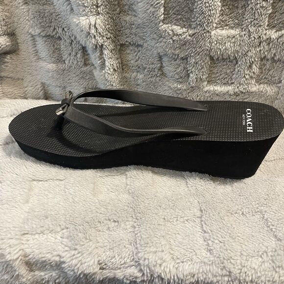 Coach Loralyn Black Wedge Thong Slip On Sandals Flip Flops Rubber Sz US 9B - Picture 3 of 16